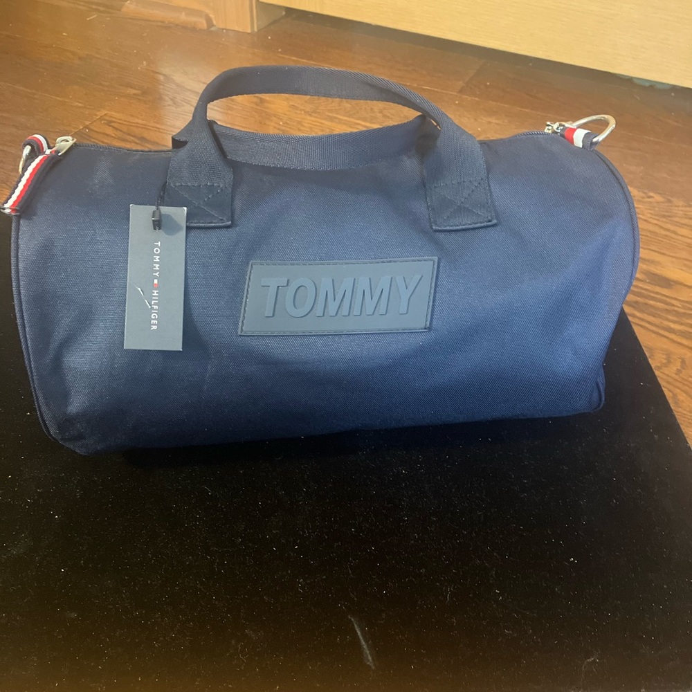 Tommy Hilfiger Navy duffel-shaped Handbag